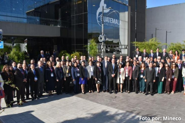 Mineco participa en el seminario anual de jefes de misión en Guatemala 